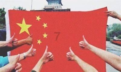 本以为谭松韵拍了部“烂剧”，但是《请叫我总监》口碑还不错，原因有哪些？游戏画面